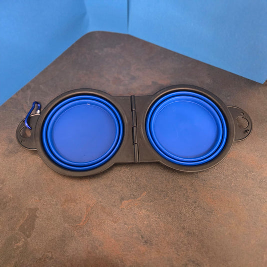 Double Folding silicone pet feeding bowl with clip and lock for travel